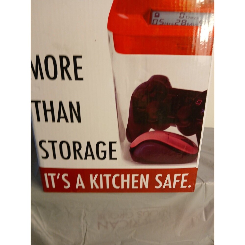 Kitchen SafeTime Locking Temptations-Cellphone Money RED Lid Clear Base 3.5 qt - Picture 12 of 16